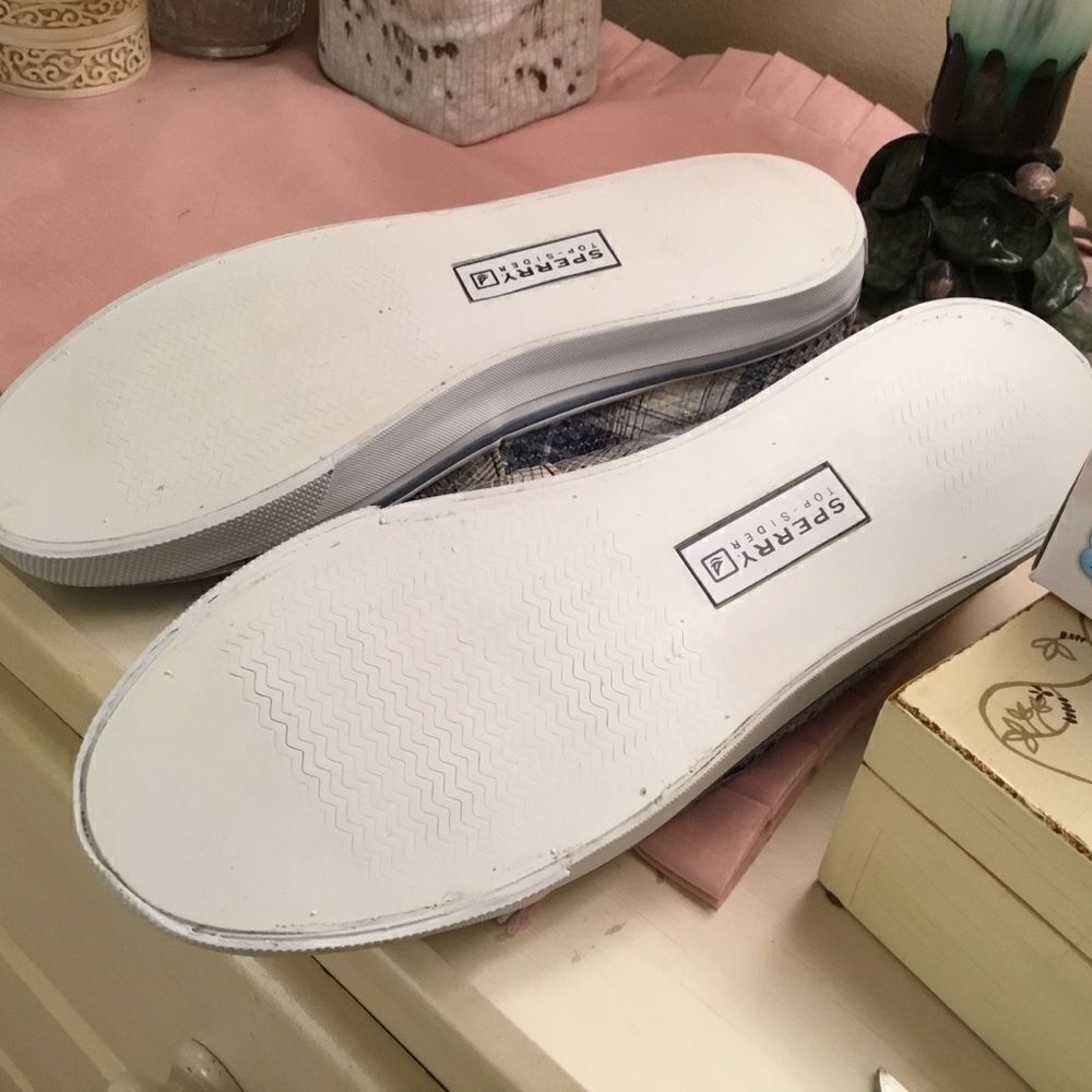 Sperry  Women’s Size 7.5M Green, Blue & White Plaid Top Siders Loafer - Picture 9 of 12
